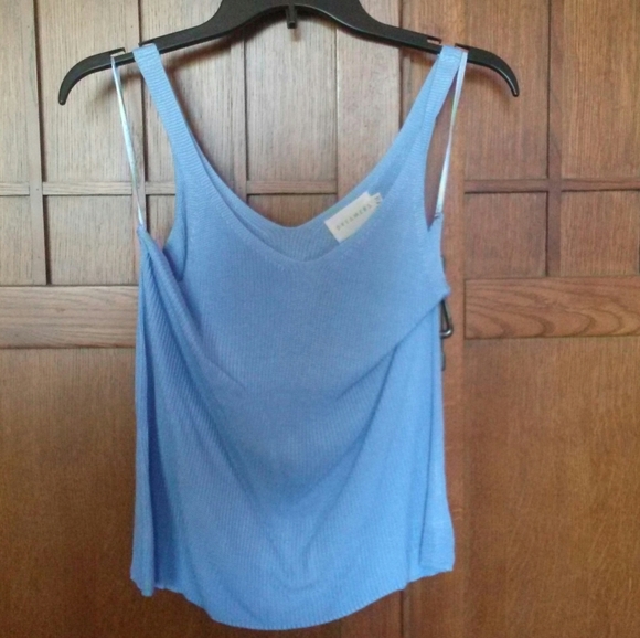 Top - Picture 1 of 3